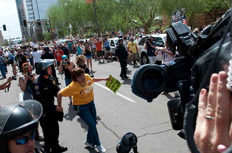Illegal-America-Arizona-Immigration-Fight